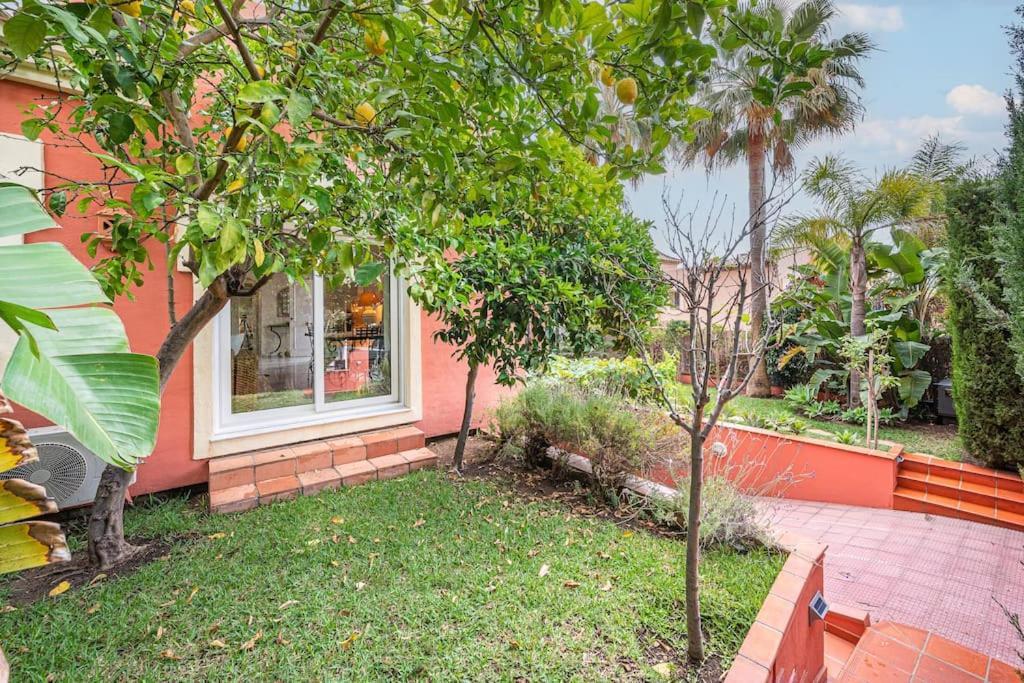 House - 8 Persons-pool Heater-wifi * Marbella