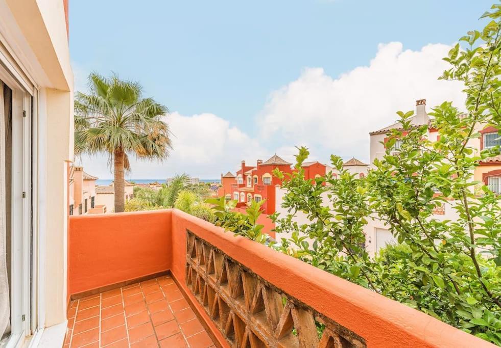 House - 8 Persons-pool Heater-wifi Holiday home *
