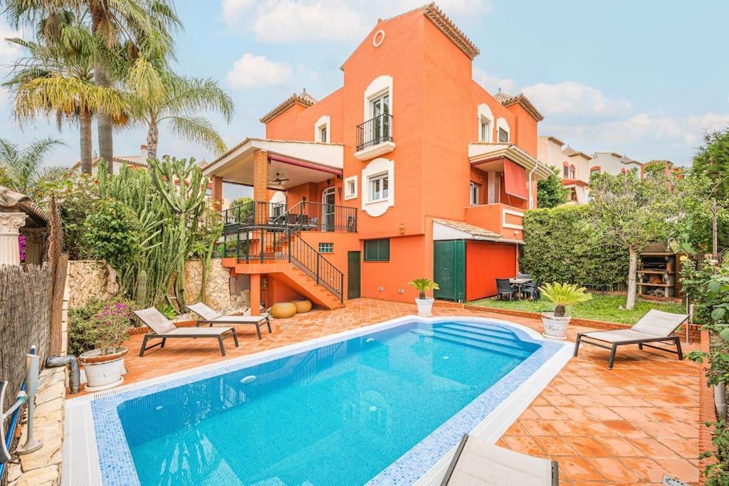 House - 8 Persons-pool Heater-wifi Holiday home Marbella